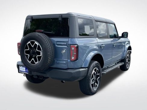 Used 2024 Ford Bronco Outer Banks AWD/4WD image 6