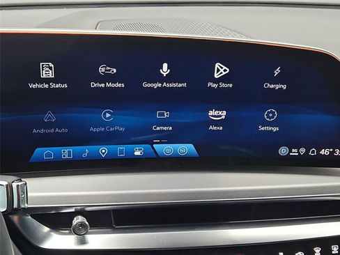 New 2025 Cadillac Lyriq Sport w/ LPO, Floor Liner Package image 19