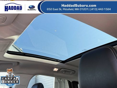 Used 2021 Ford Escape Titanium w/ Titanium Elite Package AWD/4WD image 19