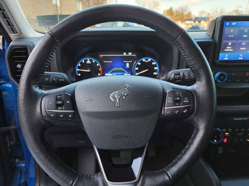 Used 2022 Ford Bronco Sport Outer Banks w/ Tech Package image 13