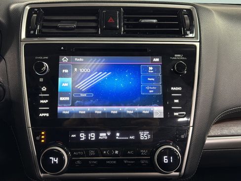 Used 2019 Subaru Outback 2.5i Limited image 23