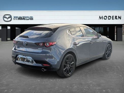 Certified 2025 MAZDA MAZDA3 Carbon image 5