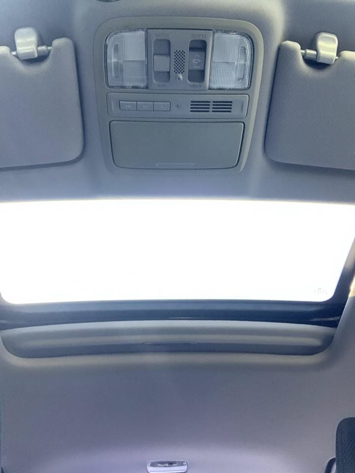 Used 2017 Honda Accord EX image 12