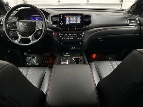 Used 2024 Honda Passport TrailSport image 23