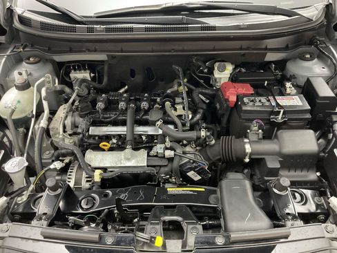 Used 2023 Nissan Kicks SV FWD image 18