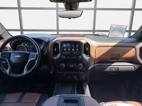 Used 2022 Chevrolet Silverado 2500 High Country w/ Z71 Off-Road Package AWD/4WD image 19