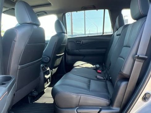 Used 2022 Honda Passport TrailSport image 25