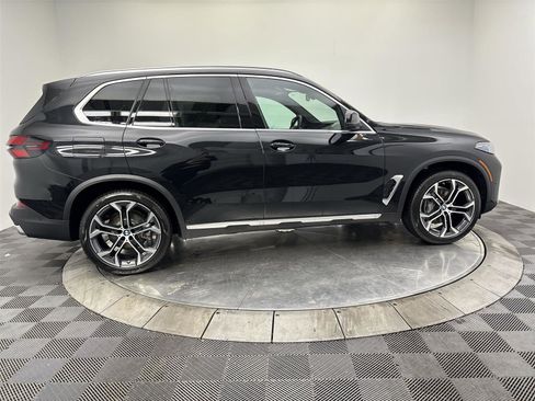 New 2026 BMW X5 xDrive40i w/ Premium Package image 17