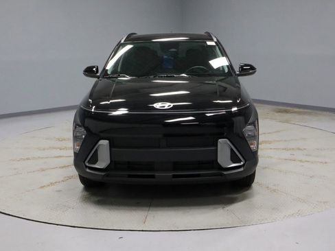 Certified 2025 Hyundai Kona SEL AWD/4WD image 9