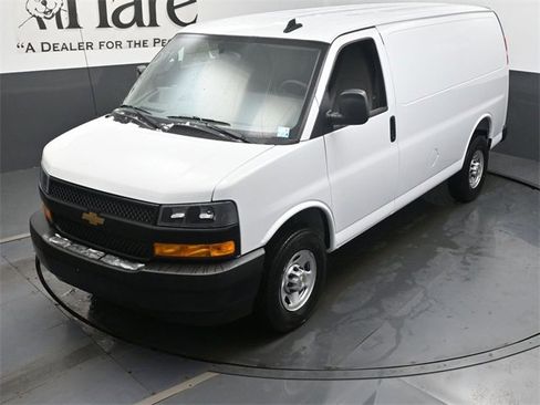 New 2025 Chevrolet Express 2500 w/ Driver Convenience Package image 23