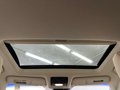 Used 2017 Lexus RX 350 FWD w/ Premium Package image 24