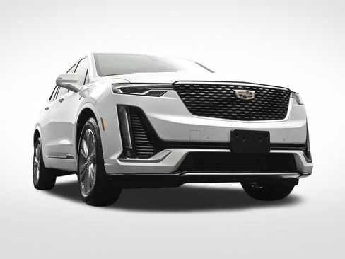 Certified 2024 Cadillac XT6 Premium Luxury AWD/4WD image 31