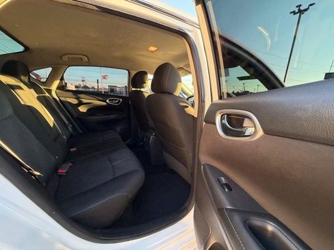 Used 2017 Nissan Sentra SR FWD image 15
