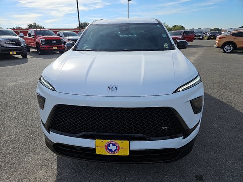 New 2026 Buick Enclave Sport Touring w/ Power Package image 8