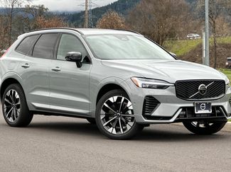 New 2026 Volvo XC60 T8 Plus w/ Protection Package Premier video 1