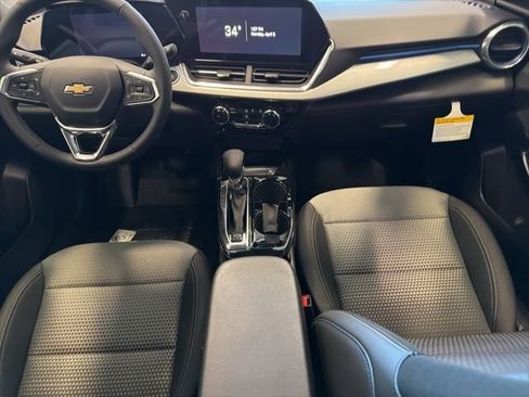 New 2026 Chevrolet Trax LT image 30