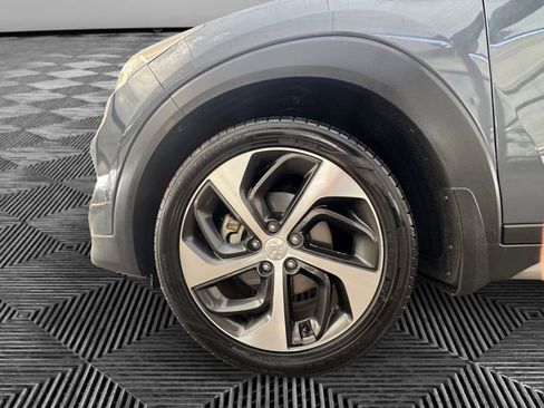 Used 2017 Hyundai Tucson Sport image 9