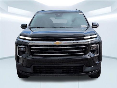 New 2026 Chevrolet Traverse LT w/ Sun and Wheel Package FWD image 10