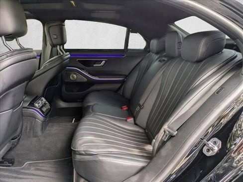 Certified 2023 Mercedes-Benz S 500 4MATIC w/ AMG Line image 18