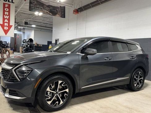 Used 2024 Kia Sportage EX image 27