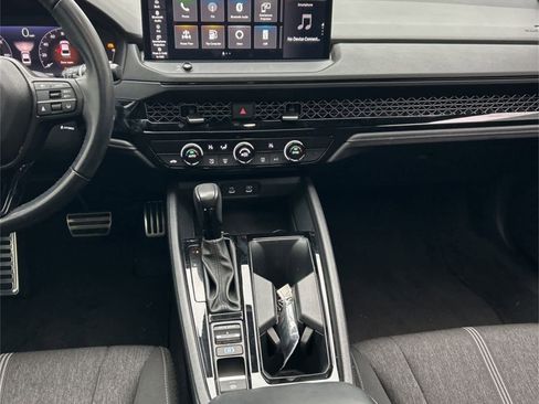 Used 2023 Honda Accord Sport image 16