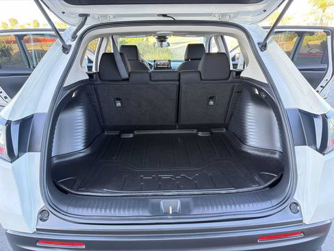 Used 2023 Honda HR-V LX image 20