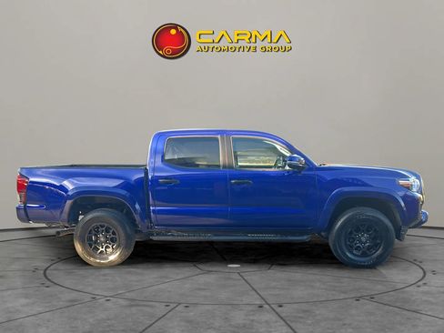 Used 2022 Toyota Tacoma SR5 image 9