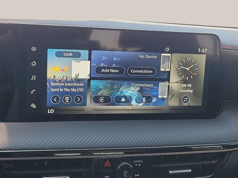 Used 2025 Nissan Kicks SR FWD image 15