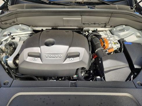 New 2026 Volvo XC90 T8 Ultra w/ Protection Package AWD/4WD image 19