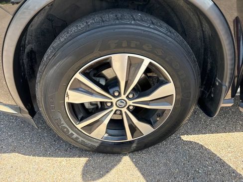 Used 2019 Nissan Murano S w/ Cargo Package FWD image 11