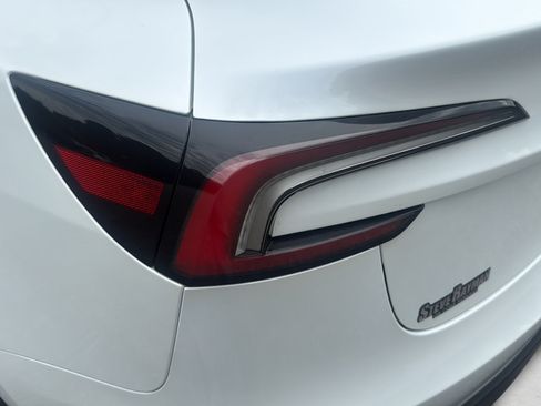 Used 2025 Tesla Model 3 Long Range RWD image 28