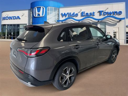 Certified 2023 Honda HR-V EX-L image 8