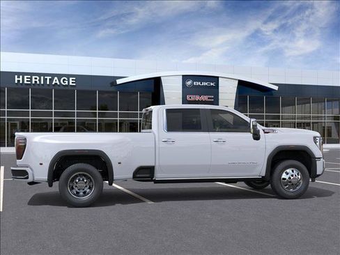New 2026 GMC Sierra 3500 Denali image 5