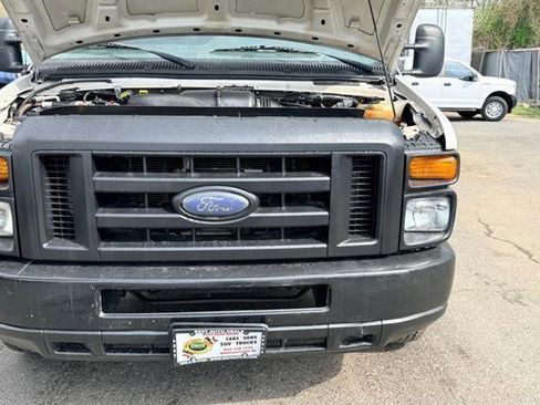 Used 2013 Ford E-250 and Econoline 250 RWD image 22