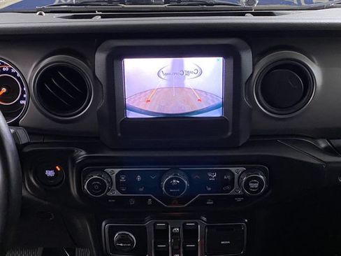Used 2022 Jeep Wrangler Unlimited Sport AWD/4WD image 23