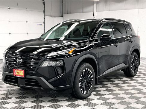 New 2026 Nissan Rogue SV AWD/4WD image 2