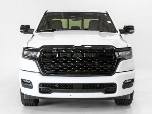 Used 2025 RAM 1500 Big Horn AWD/4WD image 5