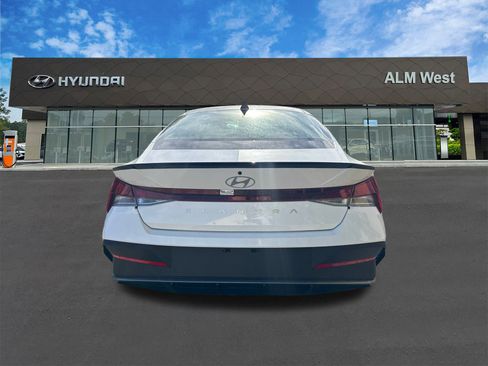 New 2026 Hyundai Elantra Sport image 6