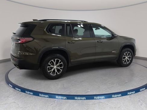 Used 2025 GMC Acadia AT4 w/ Luxury Package AWD/4WD image 5