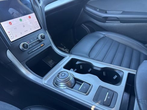 Used 2024 Ford Edge SEL image 22