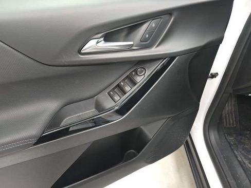 New 2026 Chevrolet Equinox LT w/ Safety and Technology Package image 18