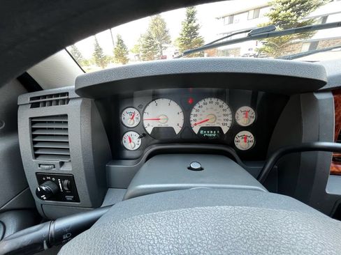 Used 2006 Dodge Ram 2500 Truck SLT w/ Light Group AWD/4WD image 15