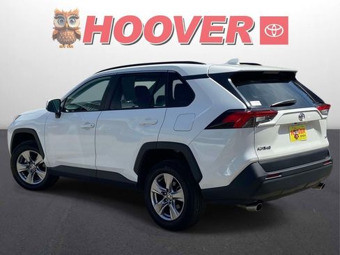 Used 2023 Toyota RAV4 XLE image 8