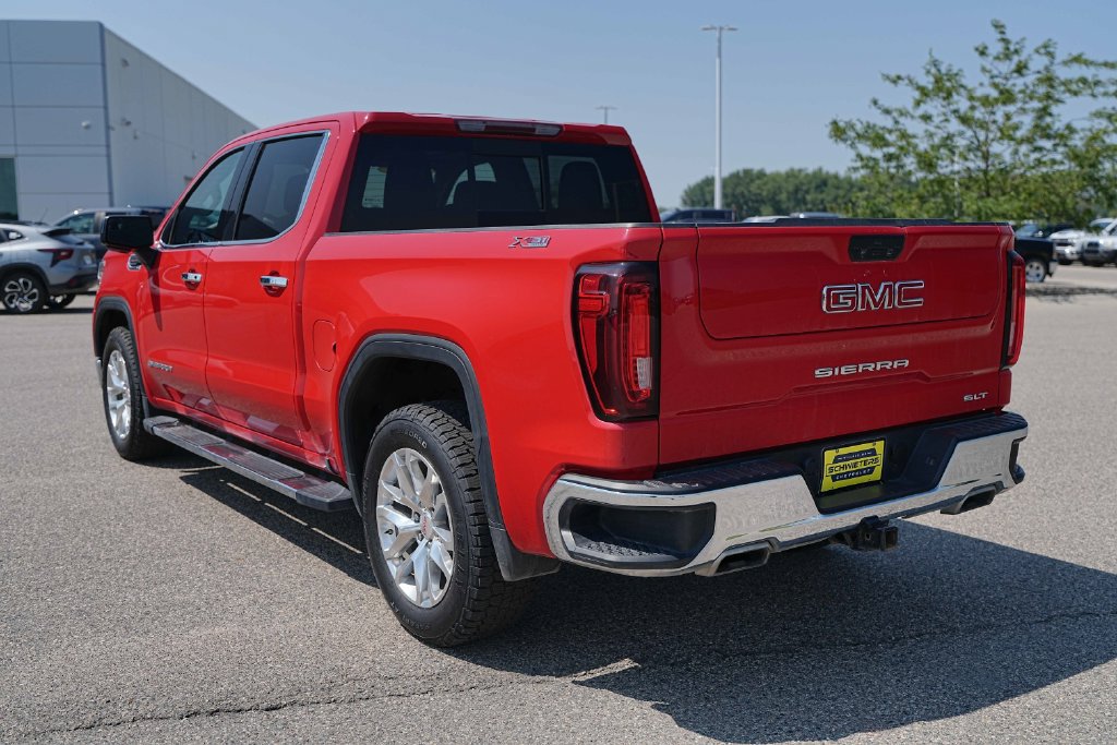 Used 2022 GMC Sierra 1500 SLT w/ SLT Premium Package AWD/4WD image 9