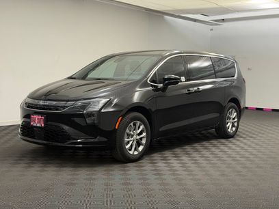 New 2027 Chrysler Pacifica Select