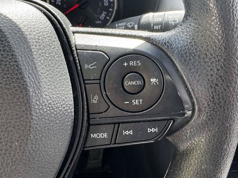 Certified 2022 Toyota RAV4 XLE AWD/4WD image 22