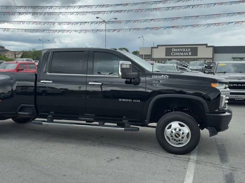 Used 2023 Chevrolet Silverado 3500 High Country AWD/4WD image 8