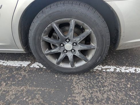 Used 2006 Buick Lucerne CXL w/ Entertainment Package image 7