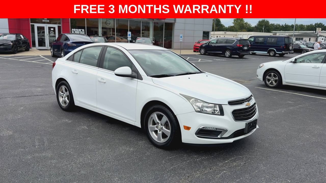 Used 2016 Chevrolet Cruze LT FWD image 2