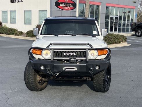 Used 2012 Toyota FJ Cruiser 4WD image 8